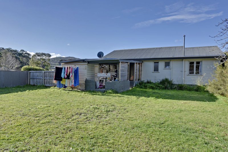 Photo - 14 Erebus Street, Warrane TAS 7018 - Image 8