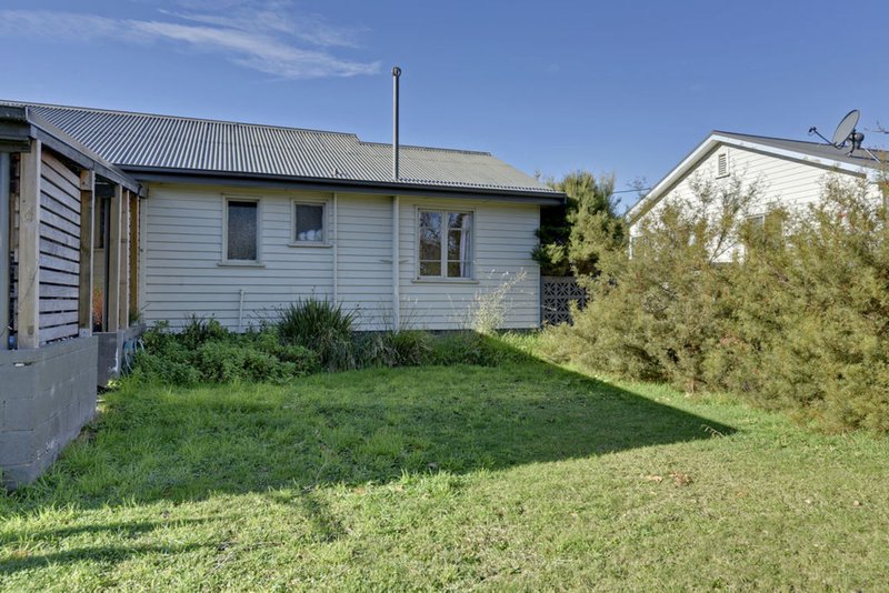 Photo - 14 Erebus Street, Warrane TAS 7018 - Image 9