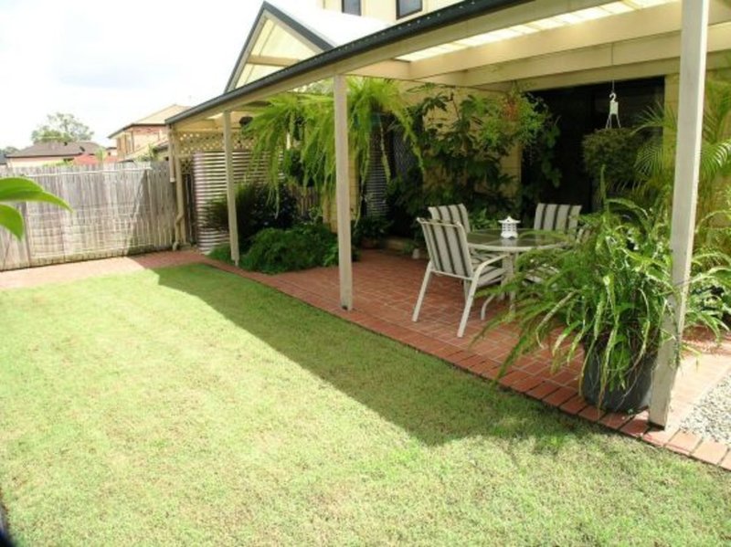 14 Estate Place, Holland Park West QLD 4121