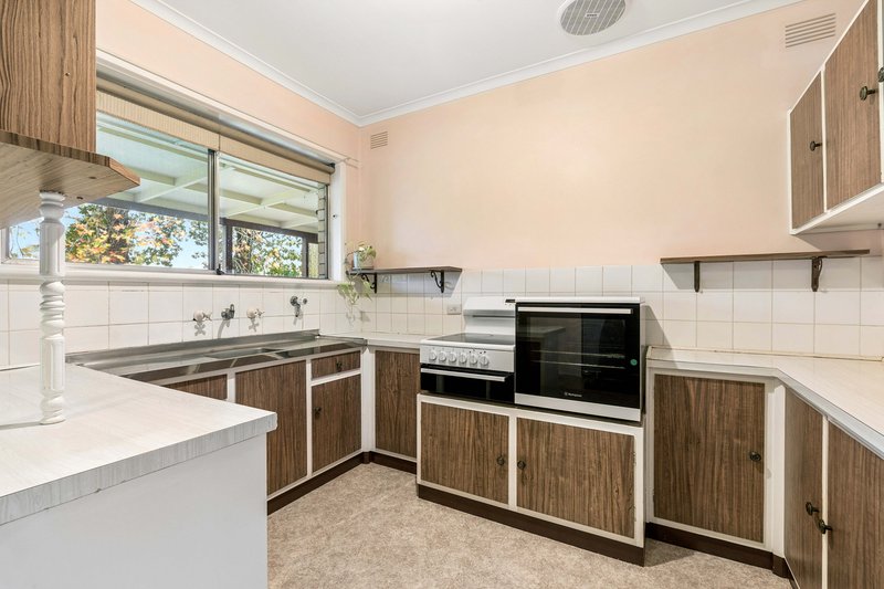 Photo - 14 Ethel Street, Stirling SA 5152 - Image 6