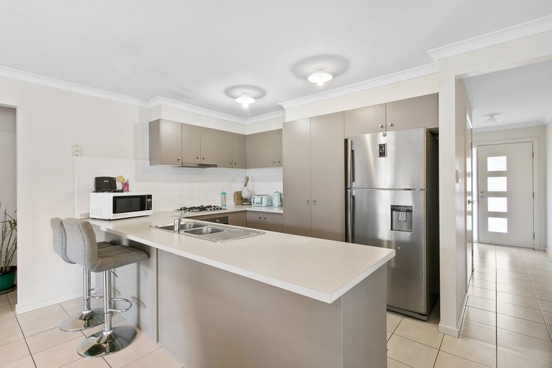 Photo - 14 Eucalyptus Street, Ningi QLD 4511 - Image 2