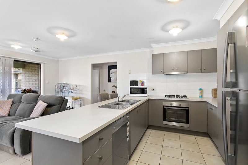 Photo - 14 Eucalyptus Street, Ningi QLD 4511 - Image 3