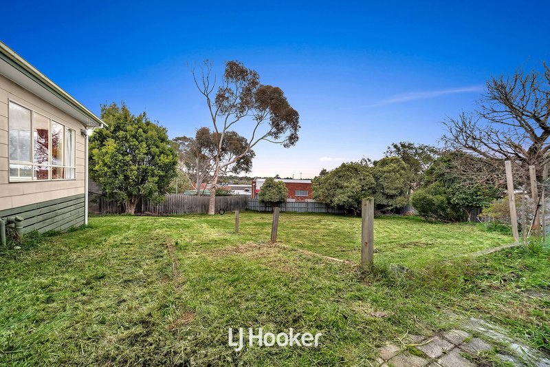 Photo - 14 Eugenia Street, Doveton VIC 3177 - Image 11