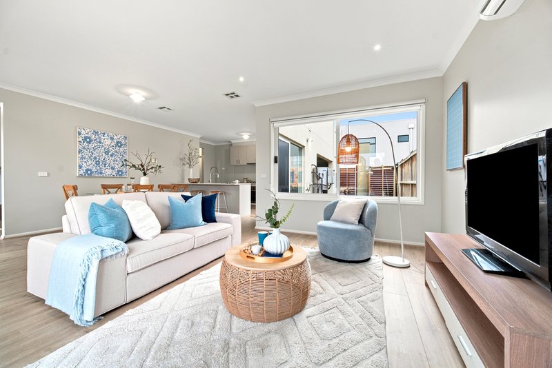 Photo - 14 Everglades Street, Lyndhurst VIC 3975 - Image 5