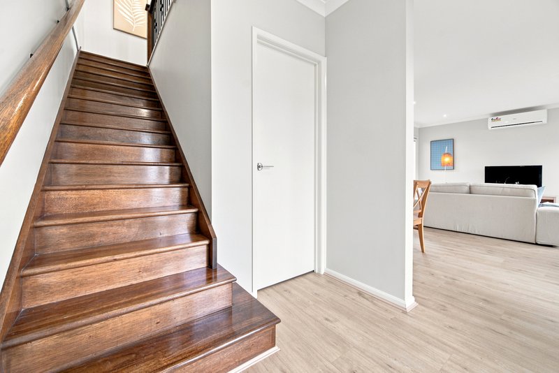 Photo - 14 Everglades Street, Lyndhurst VIC 3975 - Image 6