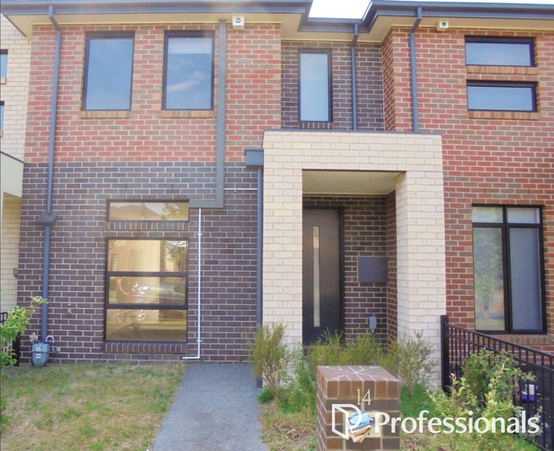 Photo - 14 Evergreen Boulevard, Clayton South VIC 3169 - Image 1