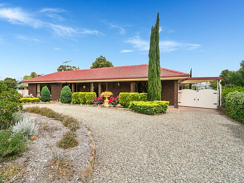 14 Fairfield Drive, Strathalbyn SA 5255