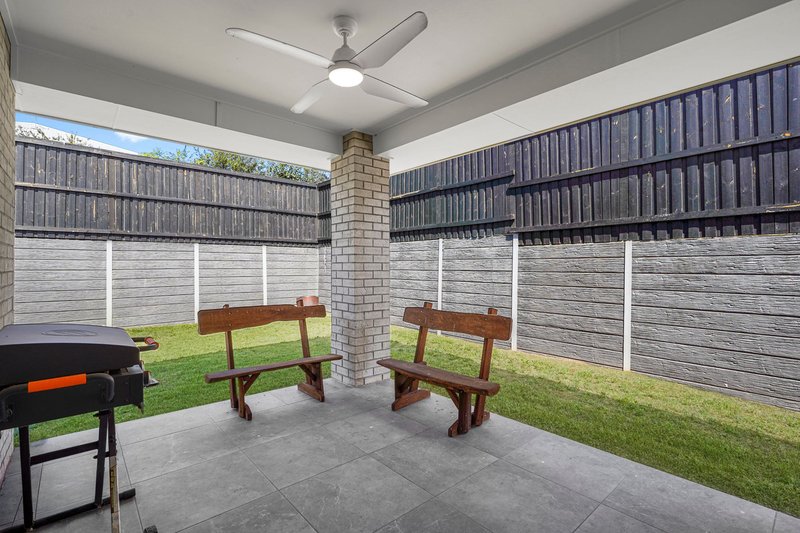 Photo - 14 Fairmount Circuit, Yarrabilba QLD 4207 - Image 14