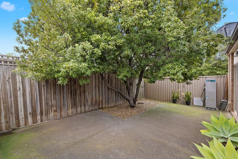 Photo - 1/4 Falcon Street, Werribee VIC 3030 - Image 9
