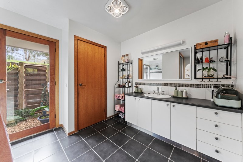 Photo - 14 Farrington Close, Warragul VIC 3820 - Image 17