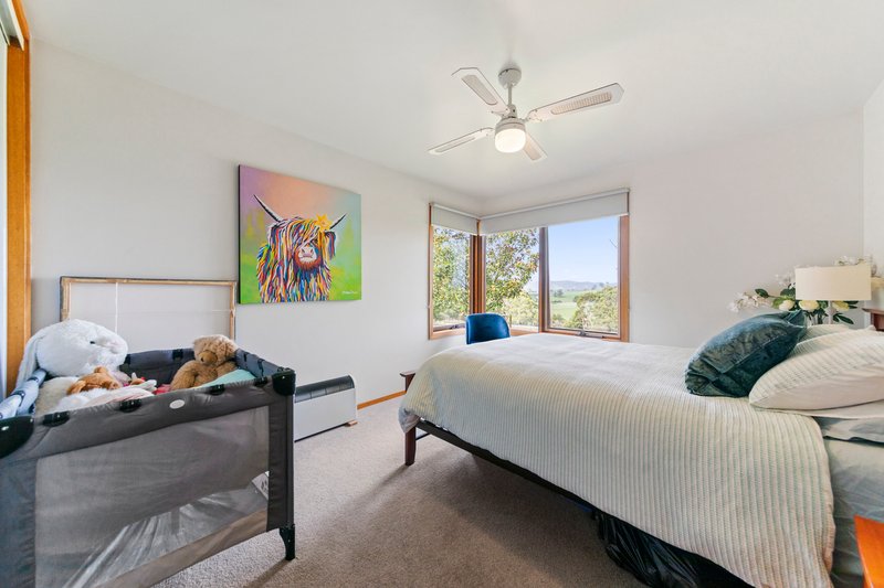 Photo - 14 Farrington Close, Warragul VIC 3820 - Image 22