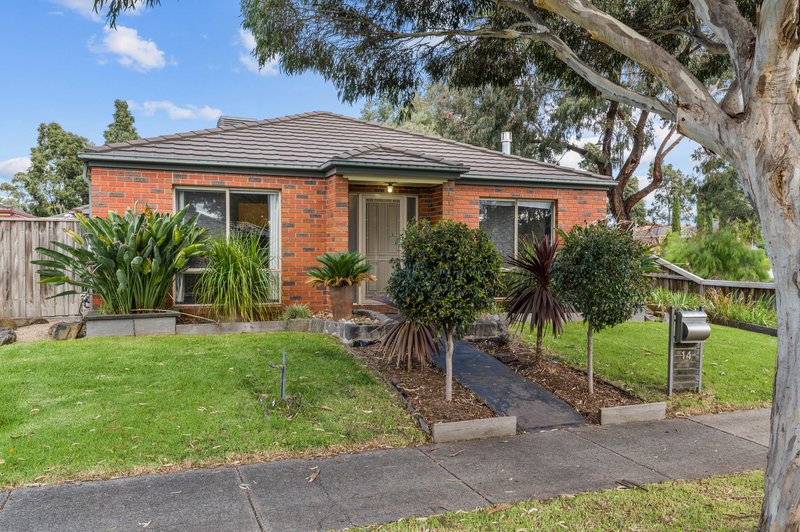 14 Featherpark Terrace, South Morang VIC 3752