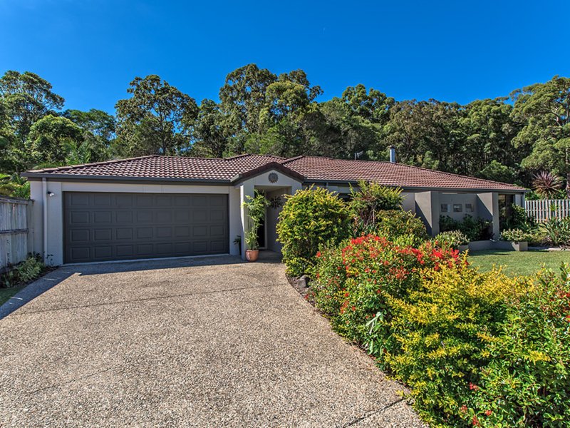 Photo - 14 Feathertail Court, Tewantin QLD 4565 - Image 2