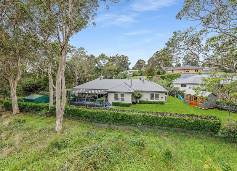 Photo - 14 Fernbrook Crescent, Mittagong NSW 2575 - Image 2