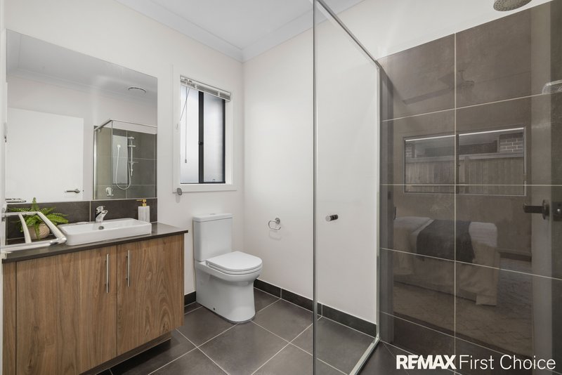Photo - 14 Ferris Avenue, Park Ridge QLD 4125 - Image 17