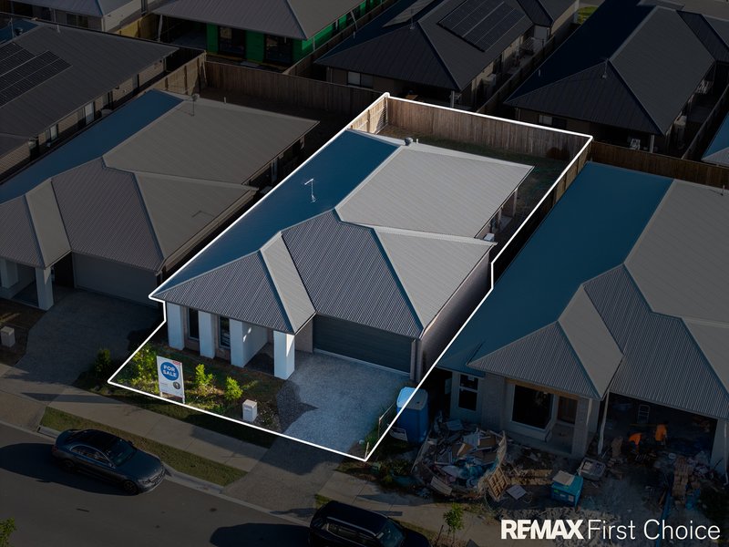 Photo - 14 Ferris Avenue, Park Ridge QLD 4125 - Image 22