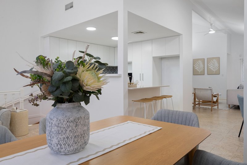 Photo - 14 Fida Street, Mitchelton QLD 4053 - Image 9