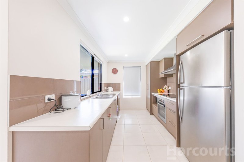 Photo - 1/4 Fifth Avenue, Mandurah WA 6210 - Image 4