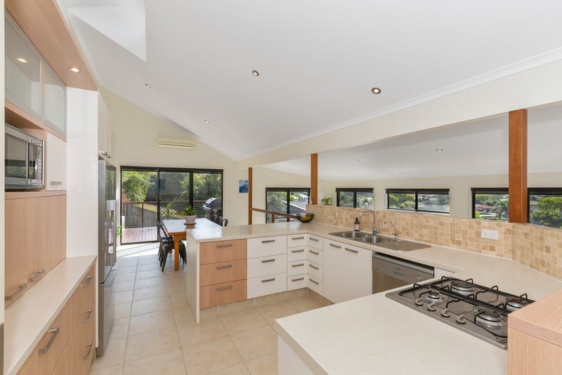 Photo - 14 Firewheel Way, Banora Point NSW 2486 - Image 3