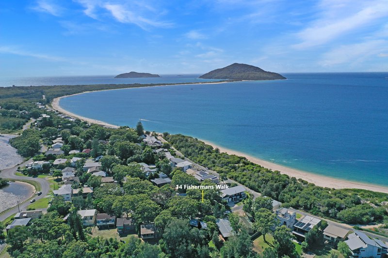 14 Fishermans Walk, Hawks Nest NSW 2324