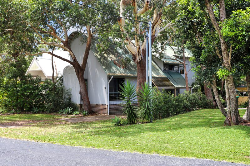 Photo - 14 Fishermans Walk, Hawks Nest NSW 2324 - Image 2