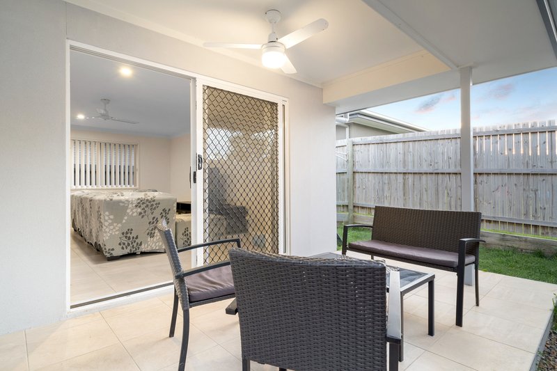 Photo - 14 Fleming Street, Logan Reserve QLD 4133 - Image 13