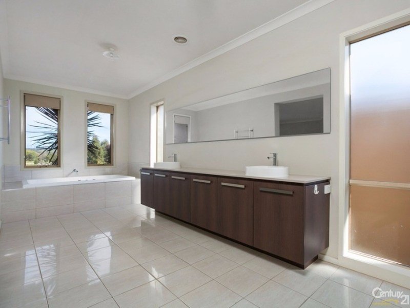 Photo - 14 Florence Street, Mount Martha VIC 3934 - Image 7