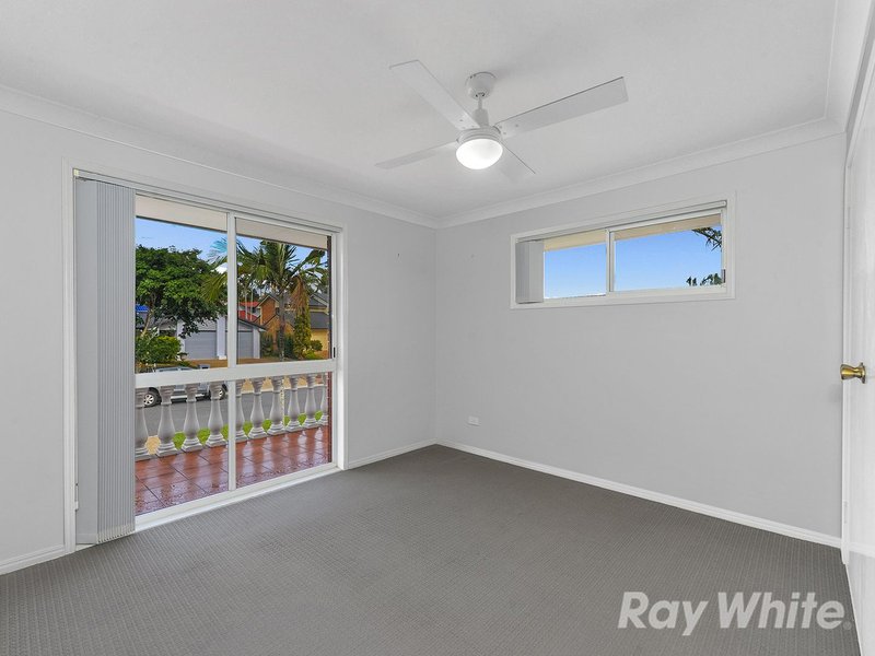 Photo - 14 Fooks Street, Carindale QLD 4152 - Image 3