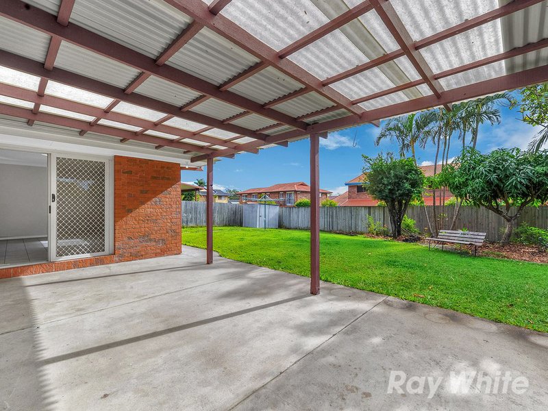 Photo - 14 Fooks Street, Carindale QLD 4152 - Image 6