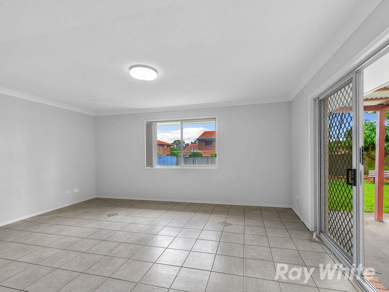 Photo - 14 Fooks Street, Carindale QLD 4152 - Image 8