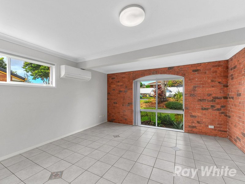 Photo - 14 Fooks Street, Carindale QLD 4152 - Image 9