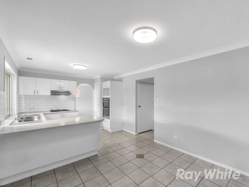 Photo - 14 Fooks Street, Carindale QLD 4152 - Image 11