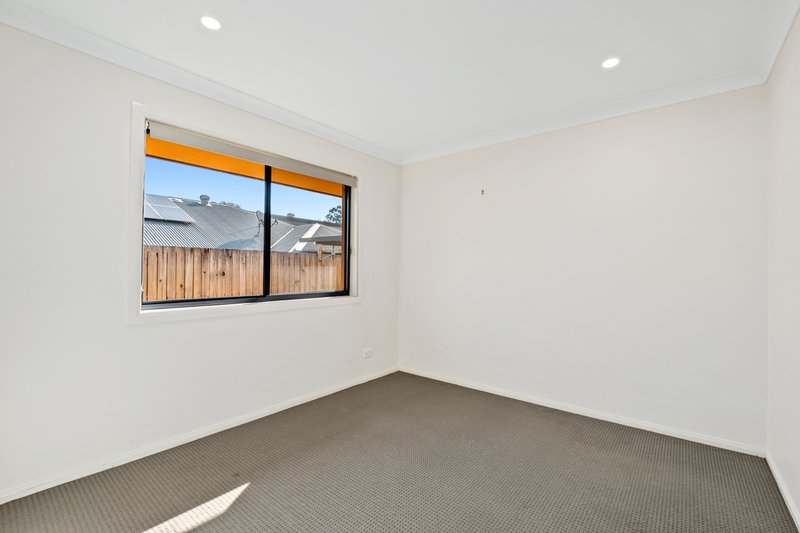 Photo - 14 Foote Street, Redland Bay QLD 4165 - Image 9