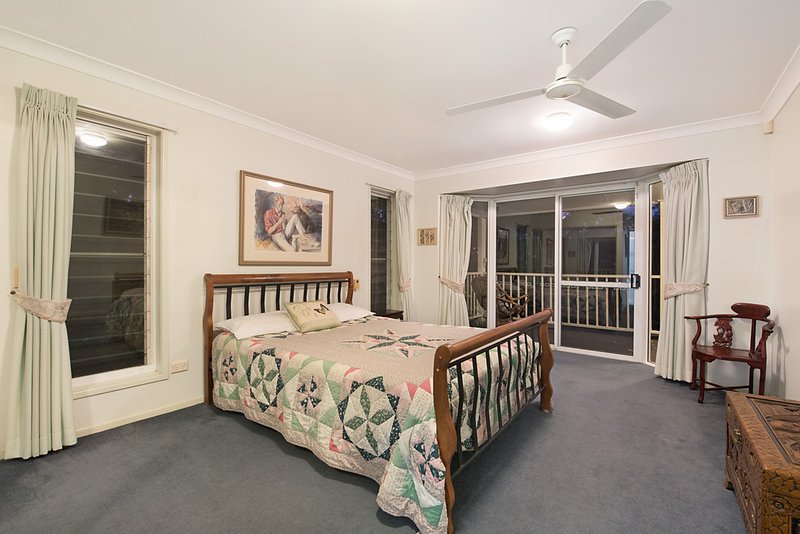 Photo - 14 Forest View Court, Forest Glen QLD 4556 - Image 7