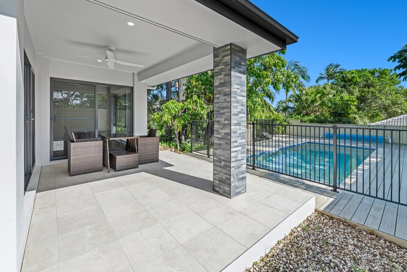 Photo - 14 Forrest Avenue, Molendinar QLD 4214 - Image 9
