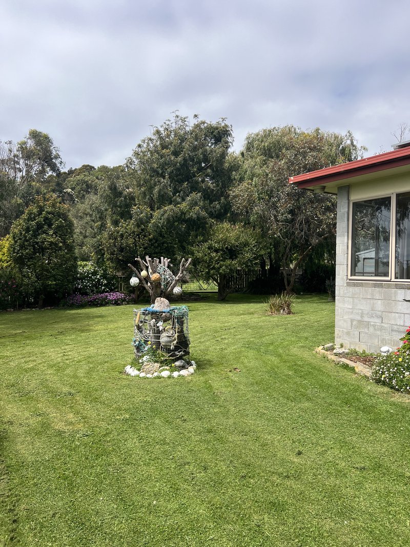 Photo - 14 Forrest Street, Naracoopa TAS 7256 - Image 23