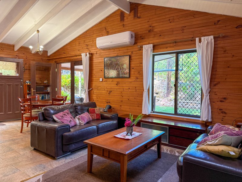 Photo - 14 Forsythia Drive, Tamborine Mountain QLD 4272 - Image 3