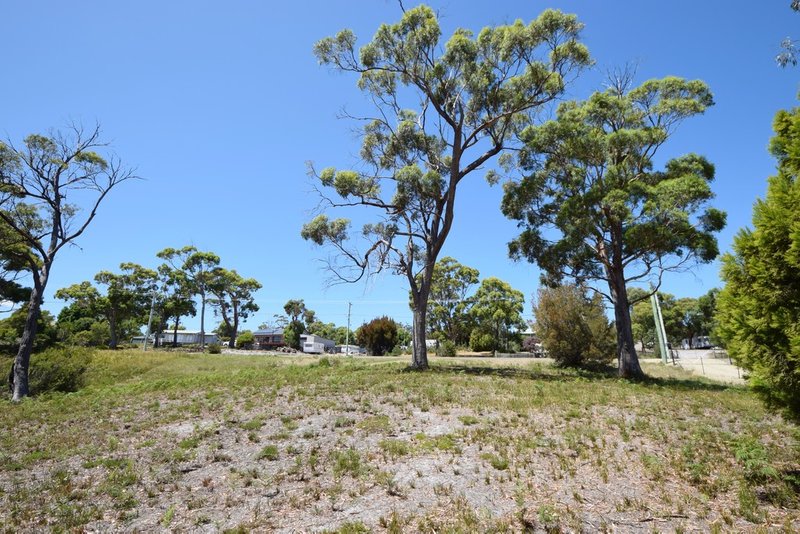 Photo - 14 Fox Avenue, White Beach TAS 7184 - Image 12