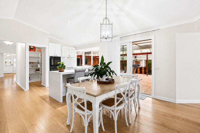 Photo - 14 Frances Browne Way, Tarneit VIC 3029 - Image 6