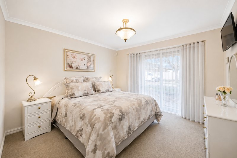 Photo - 14 Frances Browne Way, Tarneit VIC 3029 - Image 16