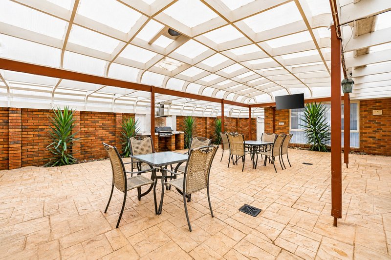 Photo - 14 Frances Browne Way, Tarneit VIC 3029 - Image 22