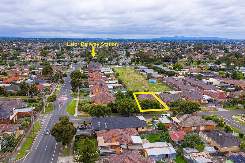 Photo - 14 Frank Street, Lalor VIC 3075 - Image 11