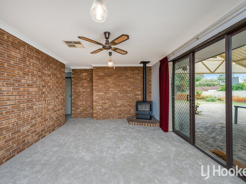 Photo - 14 Frankland Court, Gosnells WA 6110 - Image 7