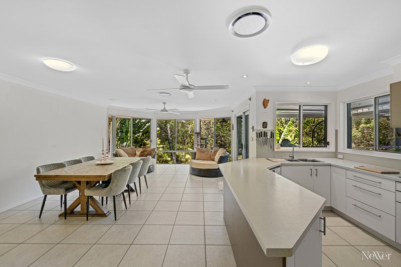 Photo - 14 Freedom Place, Sunrise Beach QLD 4567 - Image 3