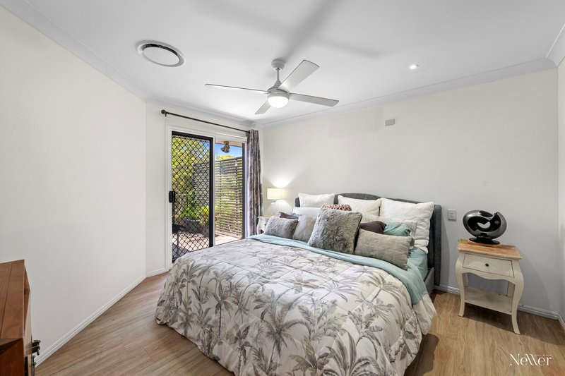 Photo - 14 Freedom Place, Sunrise Beach QLD 4567 - Image 11