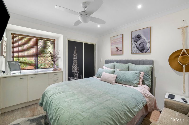 Photo - 14 Freedom Place, Sunrise Beach QLD 4567 - Image 13