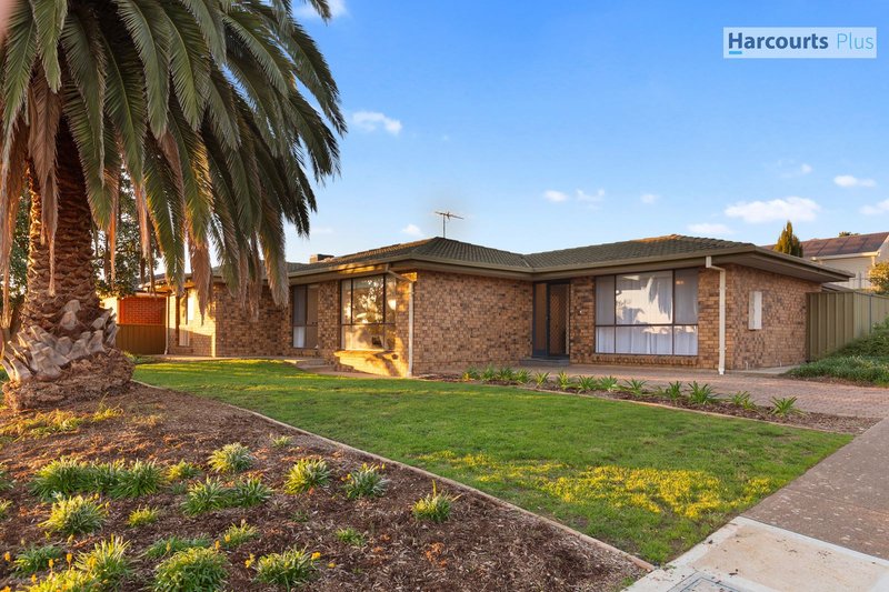 Photo - 14 Freya Avenue, Hallett Cove SA 5158 - Image 3