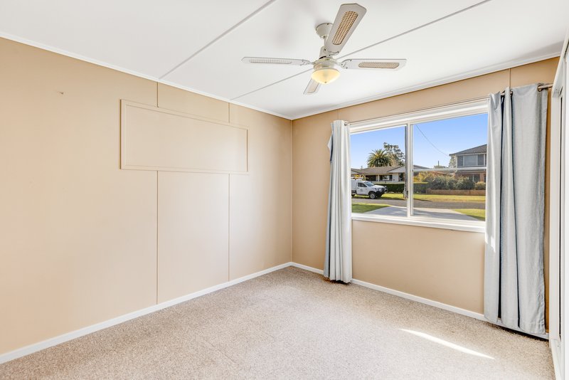 Photo - 14 Friend Street, Harristown QLD 4350 - Image 6