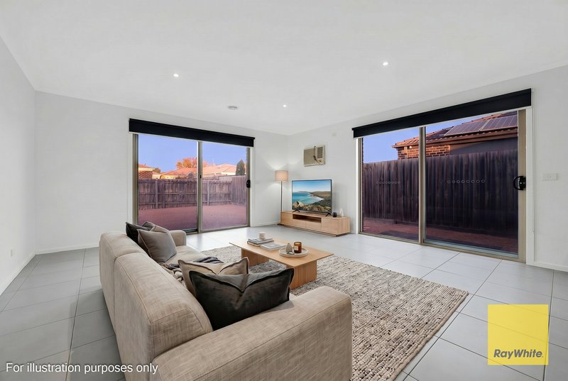 Photo - 14 Galeff Avenue, Truganina VIC 3029 - Image 3