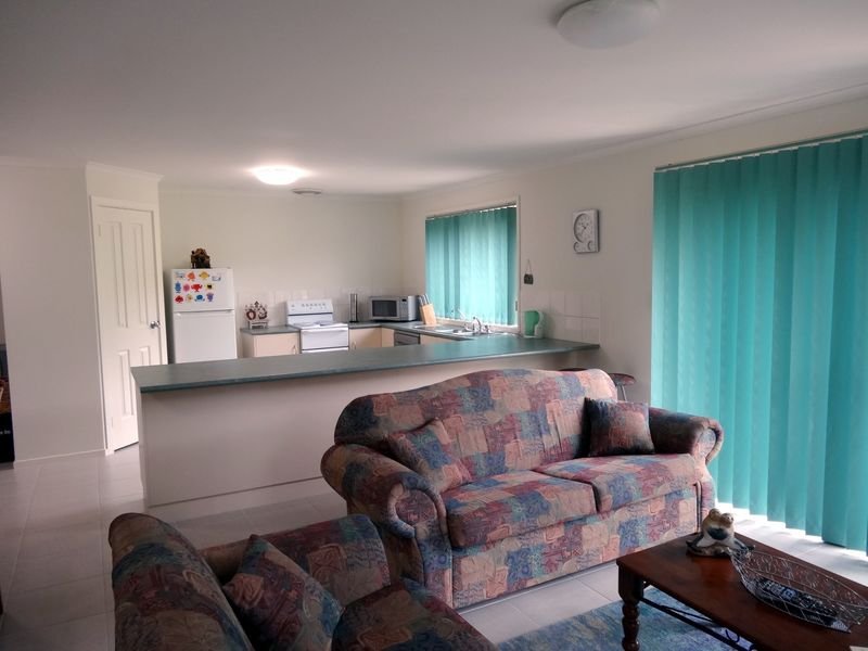 Photo - 14 Galpin Avenue, Victor Harbor SA 5211 - Image 3